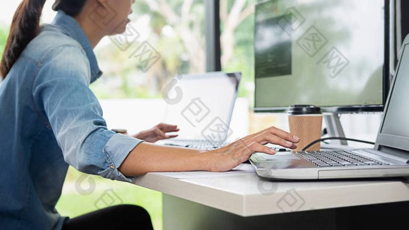 CRM系统开发语言：揭秘其优缺点，助力企业明智选择